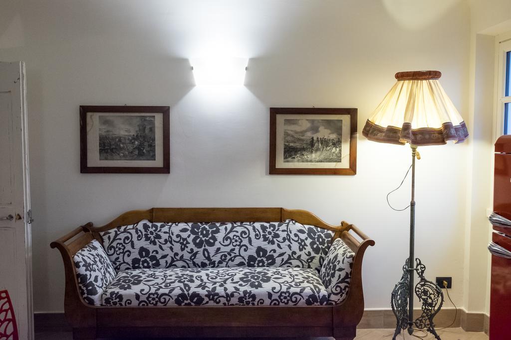 נובי ליגורה Viabasso11 Guest House מראה חיצוני תמונה